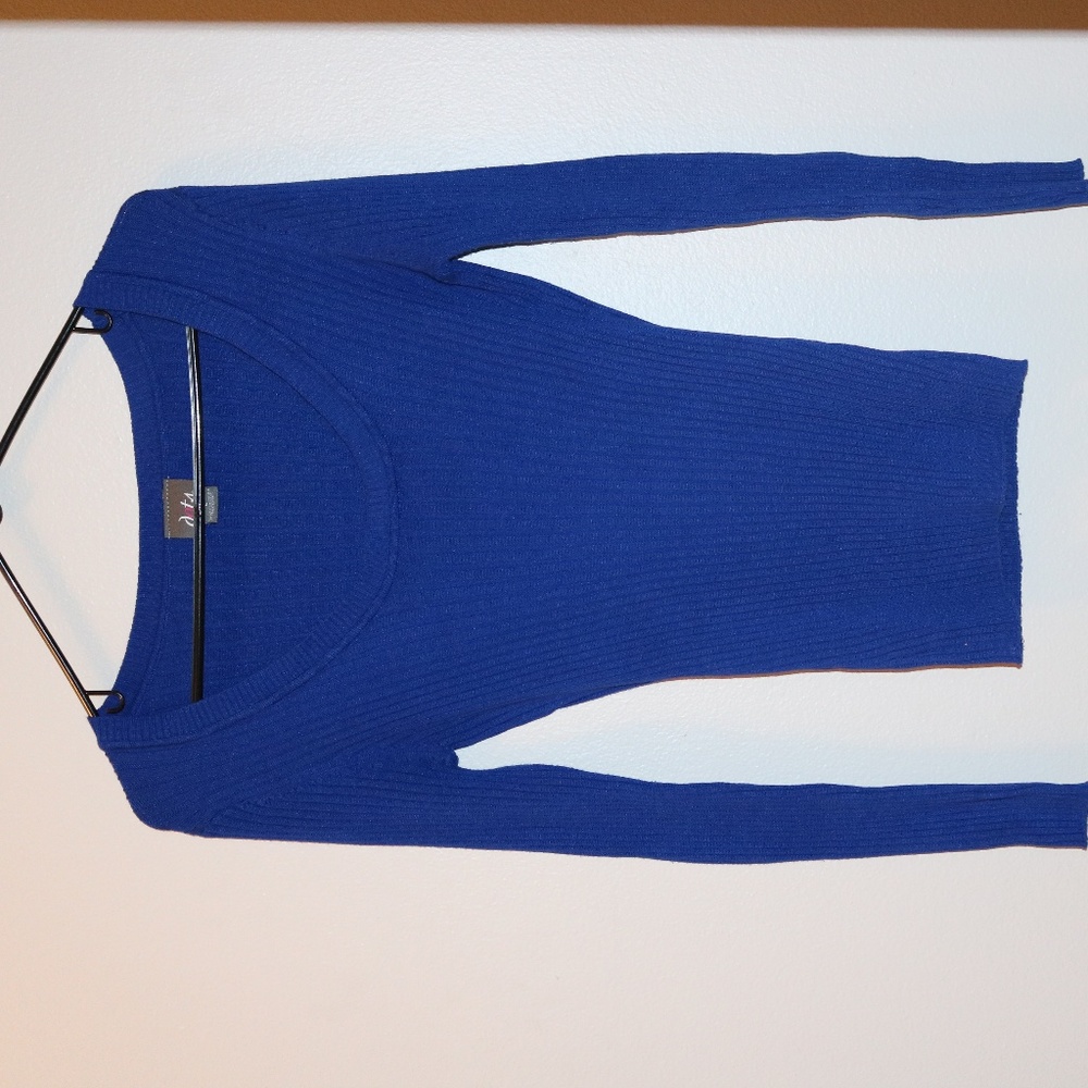 Dots Sweater
